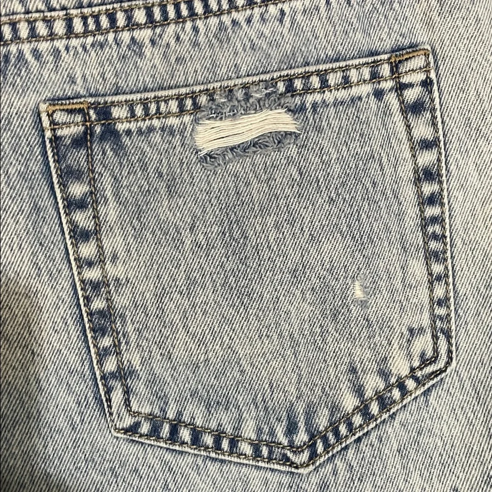 Altar'd State Frayed Jean Shorts 4 Buttonfly distressed
